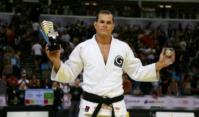 Top 5 Jiu Jitsu Athletes: Gi