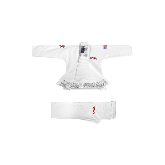 White/Red/Worm